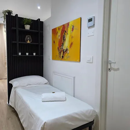 La Ca' Gobetti Affittaly Lägenhetshotell Bologna